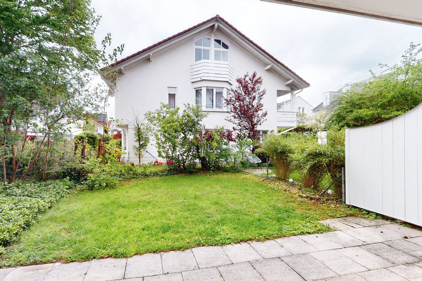 Terrrasse und Garten