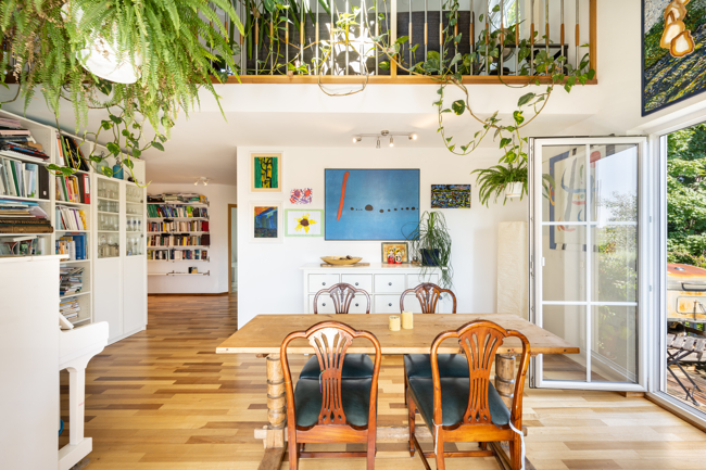 Blick zur Galerie