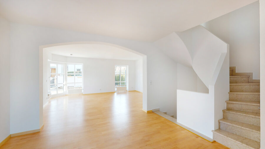 Großzügige Doppelhaushälfte in ruhiger Lage von Aubing - umfangreich renoviert!, 81245 München, Doppelhaushälfte
